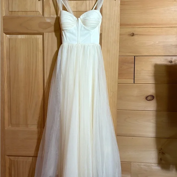 NWT Hello Molly Fairytale World Cream Dress - Picture 5 of 14